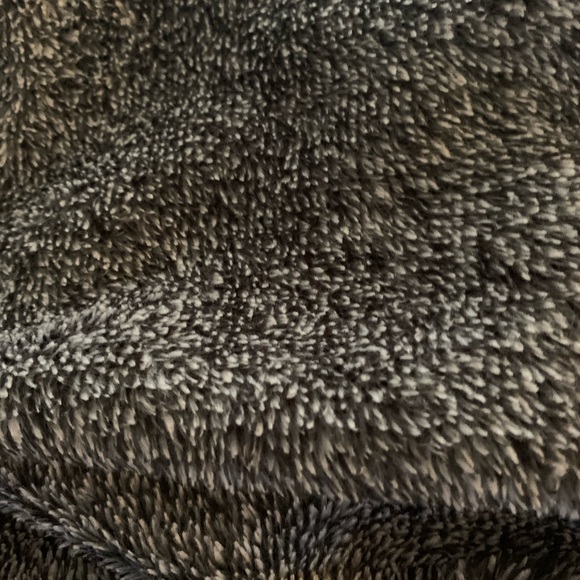 NWT Super soft cozy 2 pice lounge set Dark Gray top & plaid lounge pants Size S - Picture 7 of 10